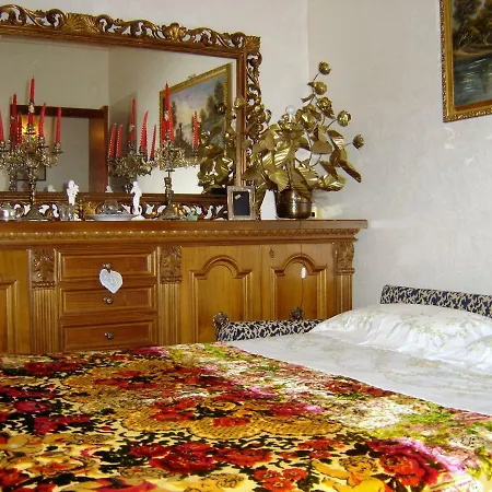 Oda ve Kahvaltı Gli Ulivi Pozzillo Acireale